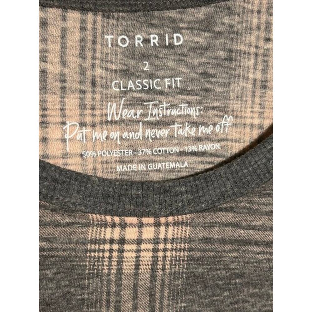 Torrid NWT Classic Fit Crew Neck Tee Sze 2X Grey Plaid Collegiate Preppy Sporty - Picture 5 of 5